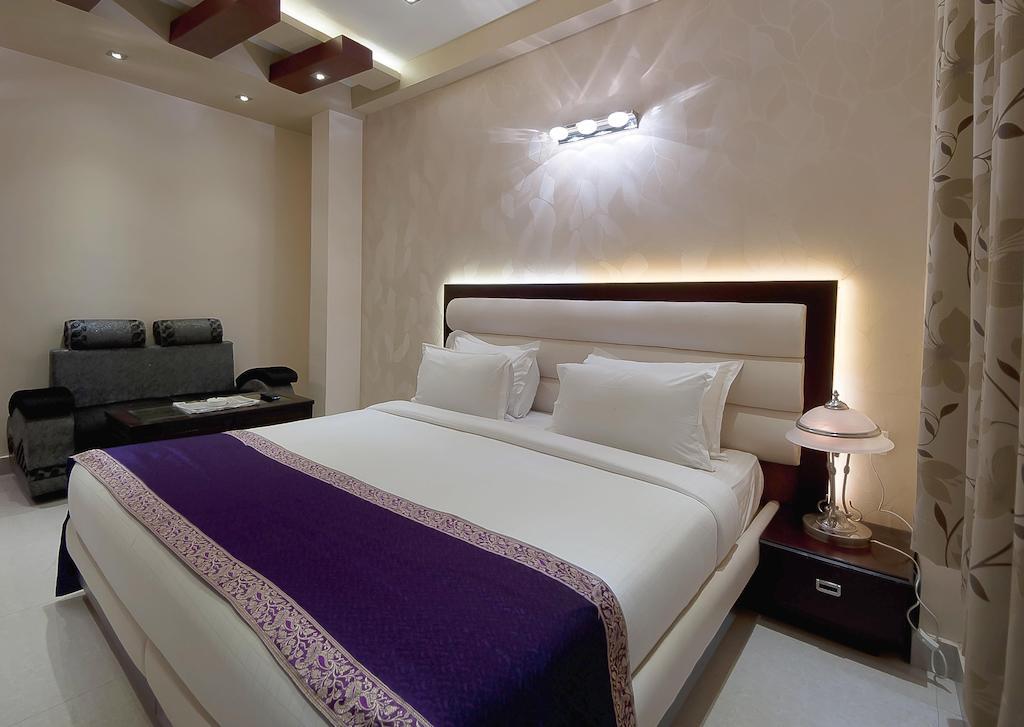 Hotel Central Residency Varanasi Exterior foto
