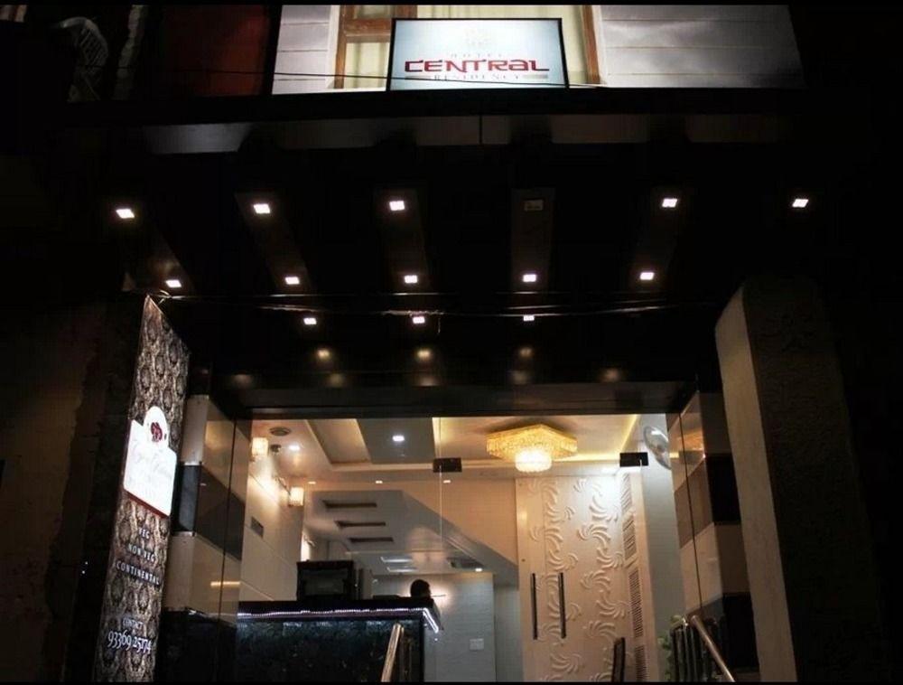 Hotel Central Residency Varanasi Exterior foto