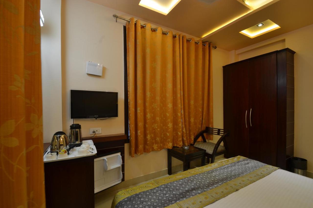 Hotel Central Residency Varanasi Exterior foto